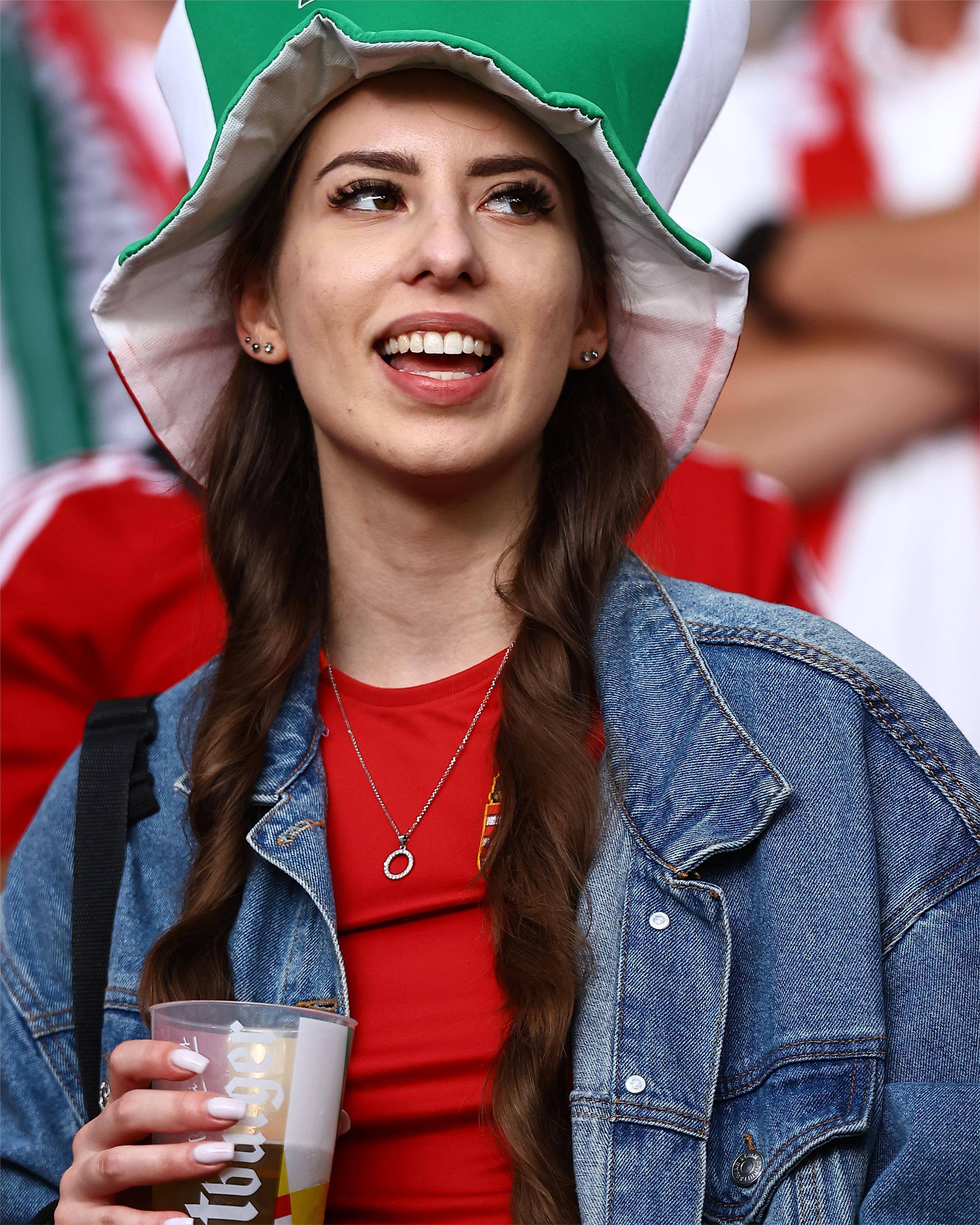 爱游戏-比利时挑战克罗地亚，球迷心情高涨