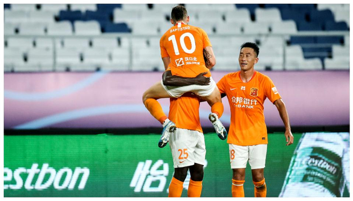 爱游戏APP-华夏幸福客场险胜，积分榜位置有所提升