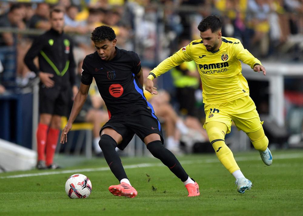 巴萨客场挑战比利亚雷亚尔，能否全身而退？的简单介绍