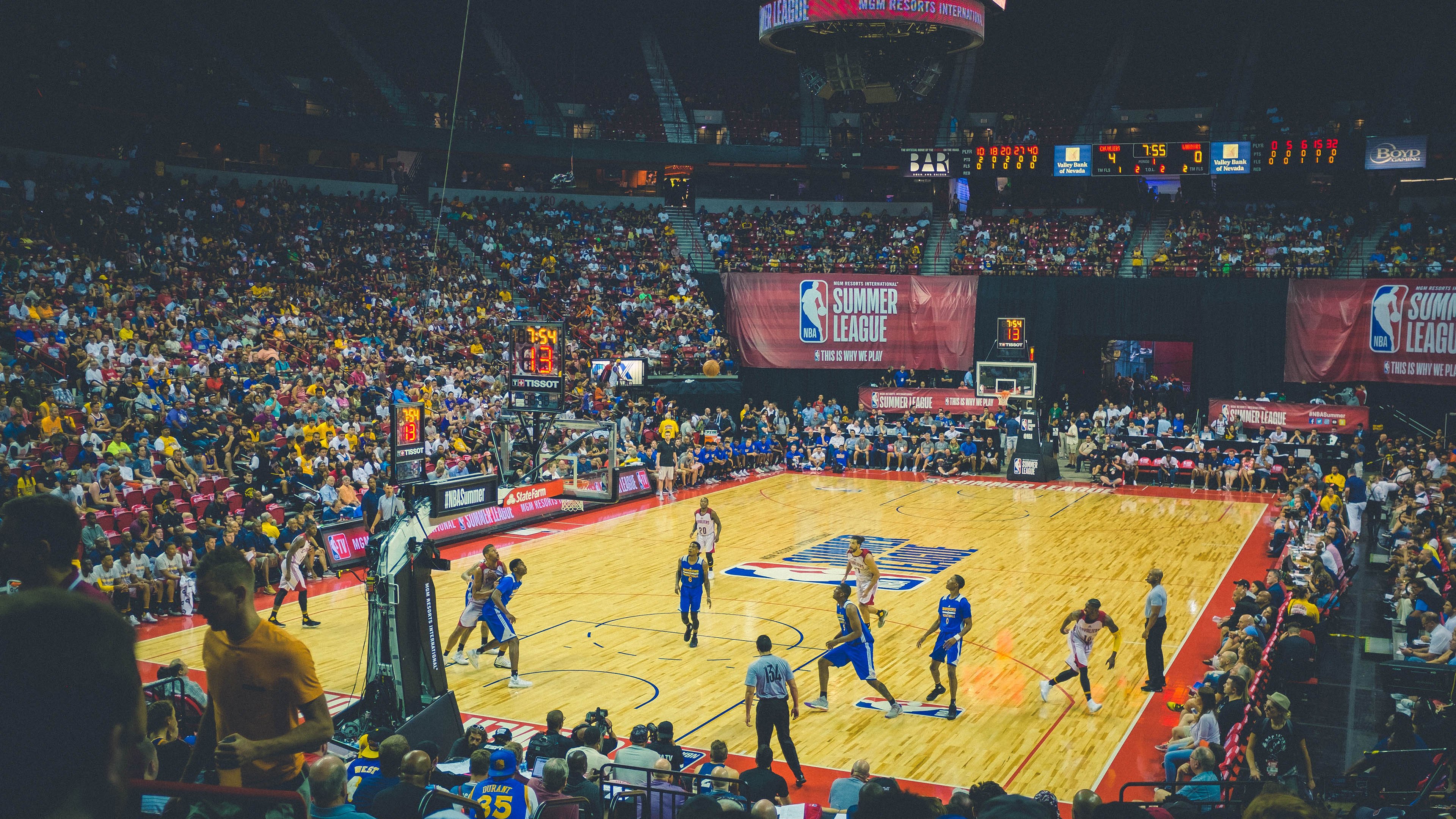 年度焦点之战，英格拉姆冠军级表现点燃决胜之夜