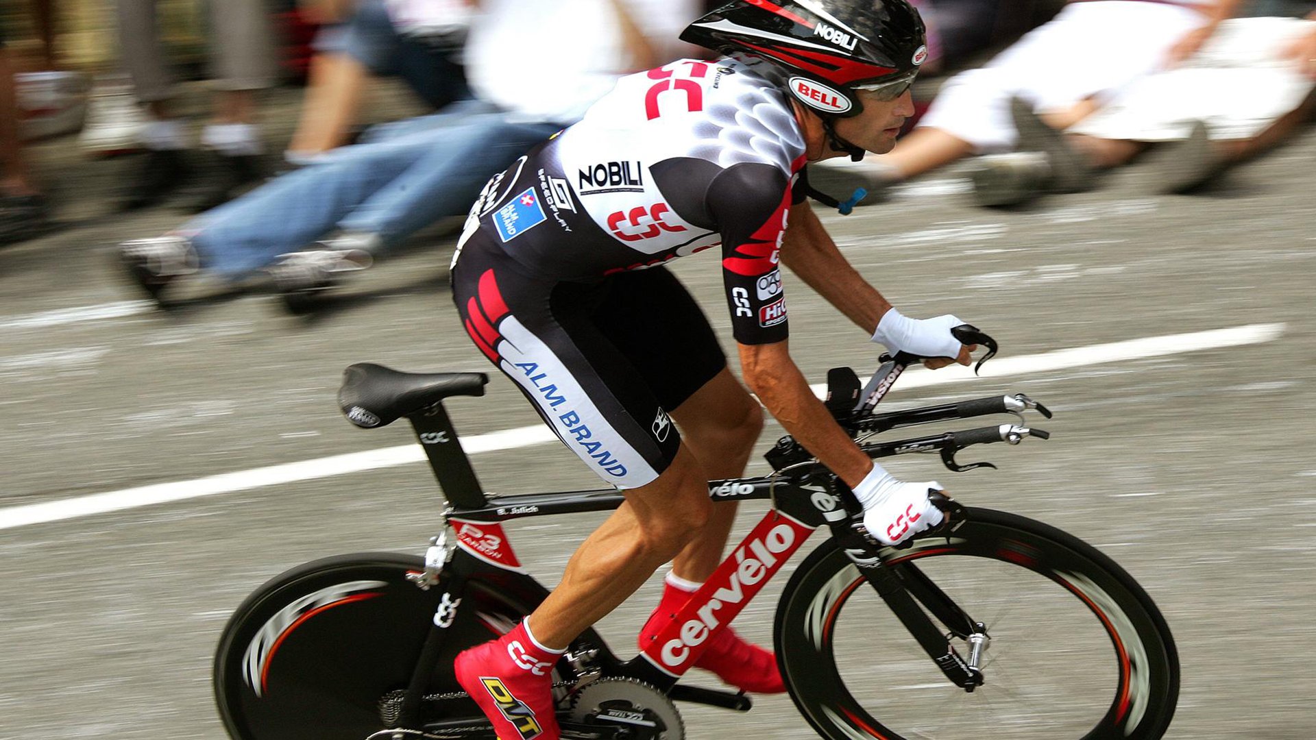 爱游戏娱乐-孤星破夜，米切尔的欧冠半决赛，一场关于唯一的证明