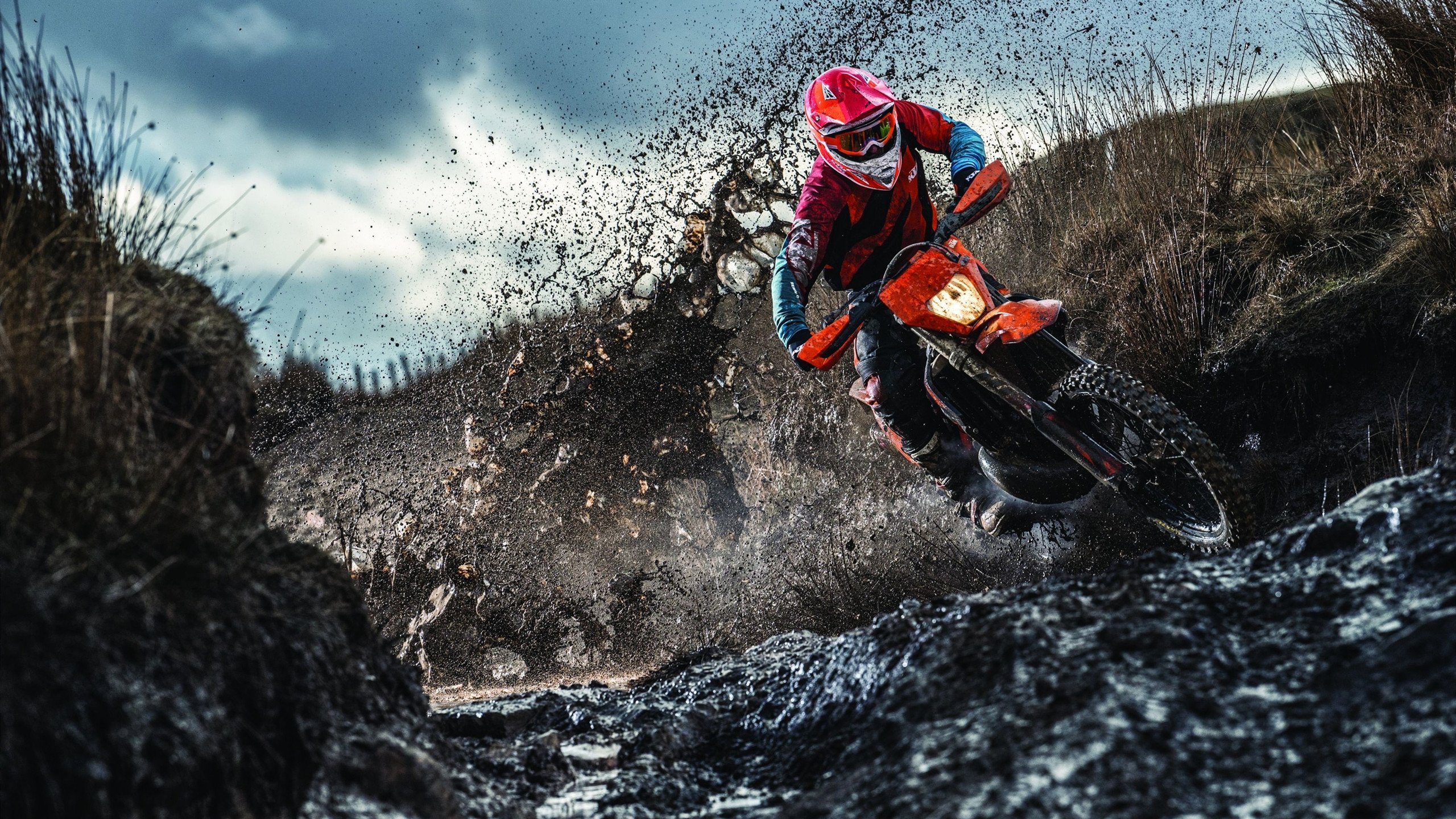 当威尔士狂胜埃及,哈弗茨在西甲国家德比中重新定义接管